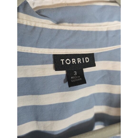Torrid Women's Striped Button-Down Shirt Size 3 Blue & White Long Sleeve - Picture 2 of 6